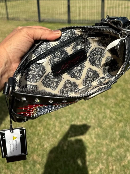 NWT Ed Hardy Black Shoulder Bag with Twin Unicorn Embroidery - Picture 8 of 10